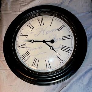Med size wall clock